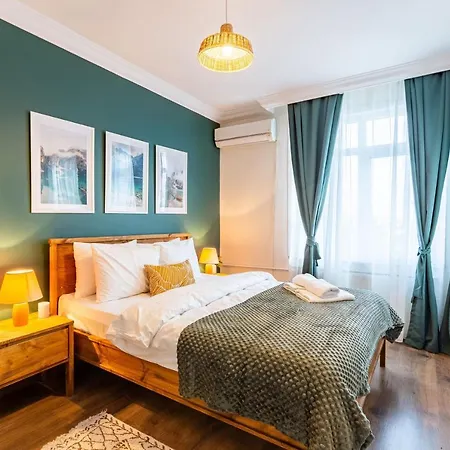 Apartamento Flat With Excellent Location In Tesvikiye, Sisli Estambul